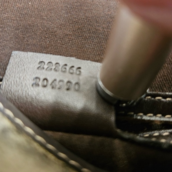 GUCCI GG SUPREME MESSENGER BAG/CROSSBODY WITH DUST BAG!!!! - Picture 6 of 11